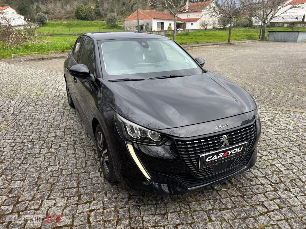 Peugeot 208 1.2 PureTech Allure EAT8