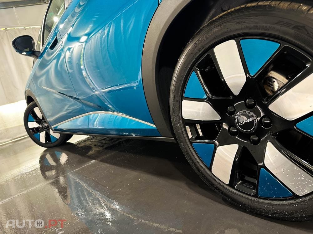 BYD Dolphin 60.4 kWh Design