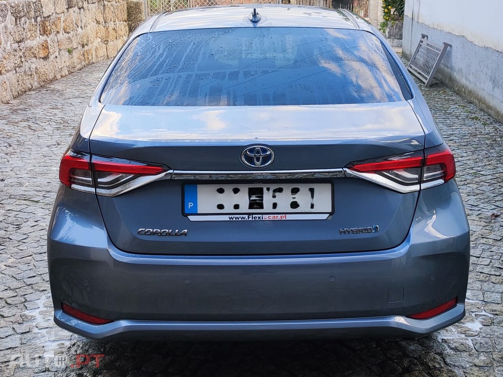 Toyota Corolla Hybrid Luxury