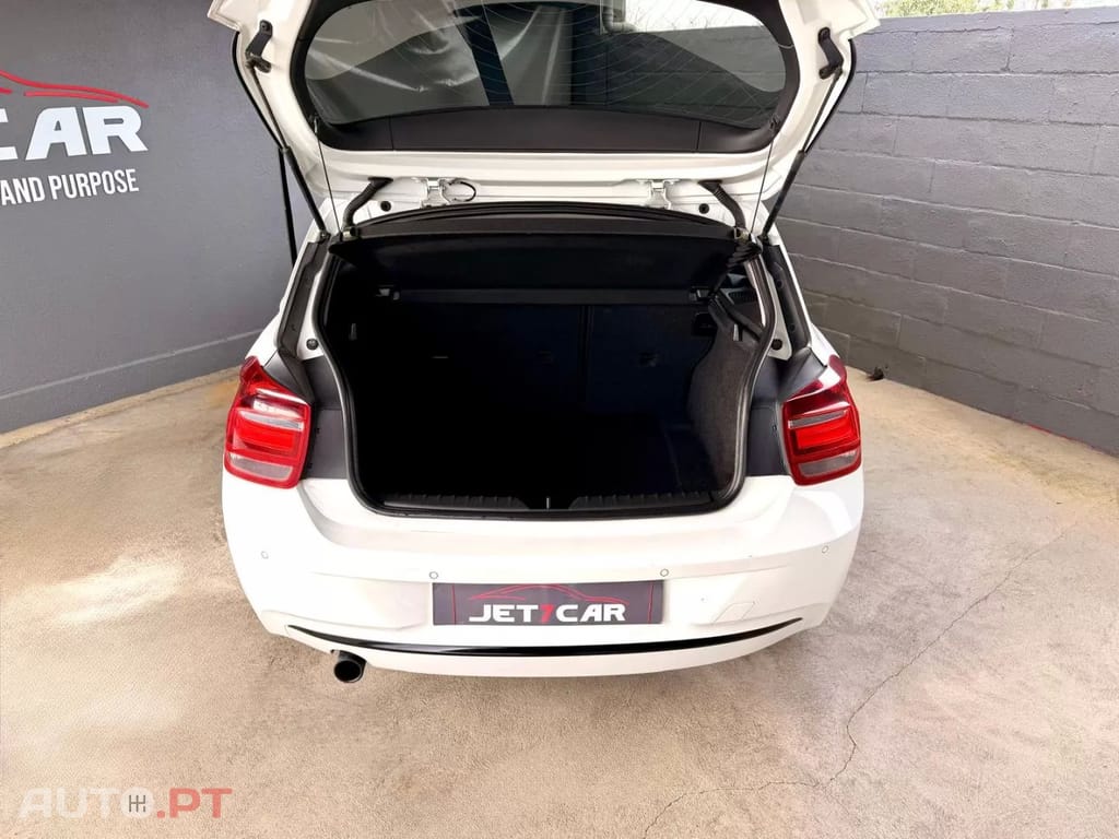 BMW 116 i Aut. Sport Line