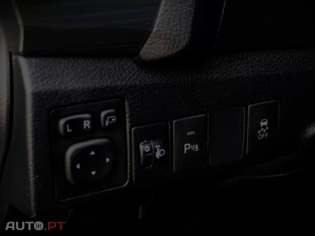 Toyota Auris 1.4 D-4D Exclusive+Navi