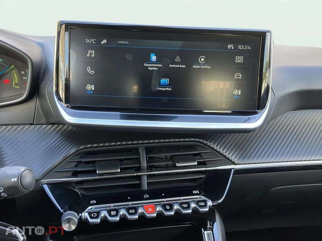 Peugeot 208 1.2 Hybrid Style e-DCS6