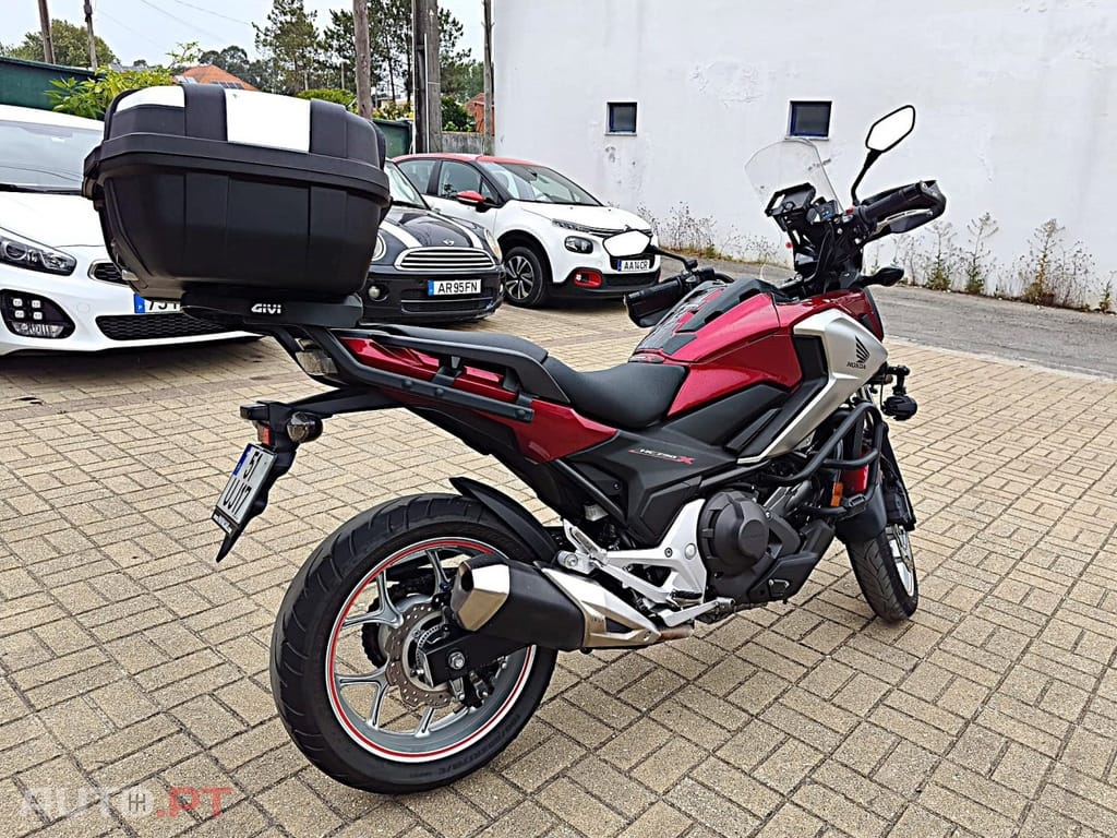 Honda NC750X NC750X DCT
