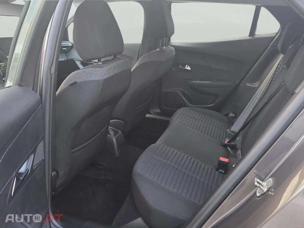 Peugeot 2008 1.5 BlueHDi Active Pack