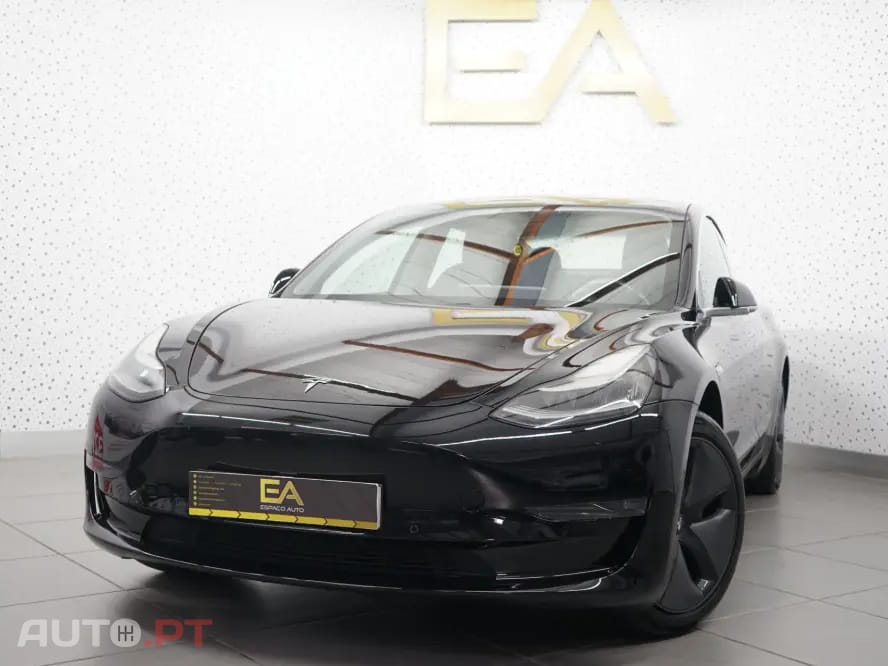 Tesla Model 3 Standard Range Plus RWD