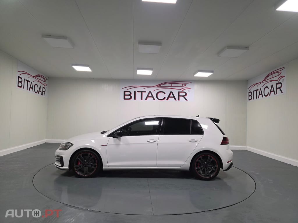 Volkswagen Golf 2.0 TSI GTI DSG Performance
