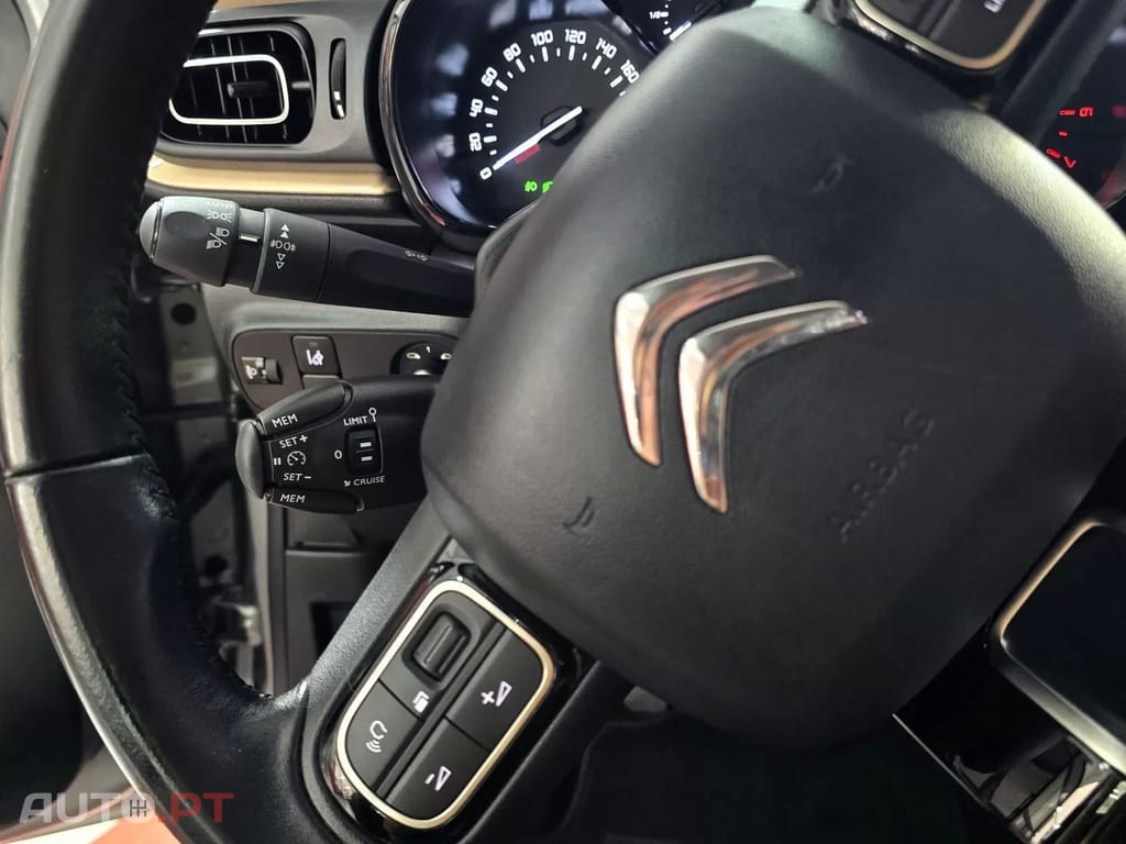 Citroen C3 1.2 PureTech Origins