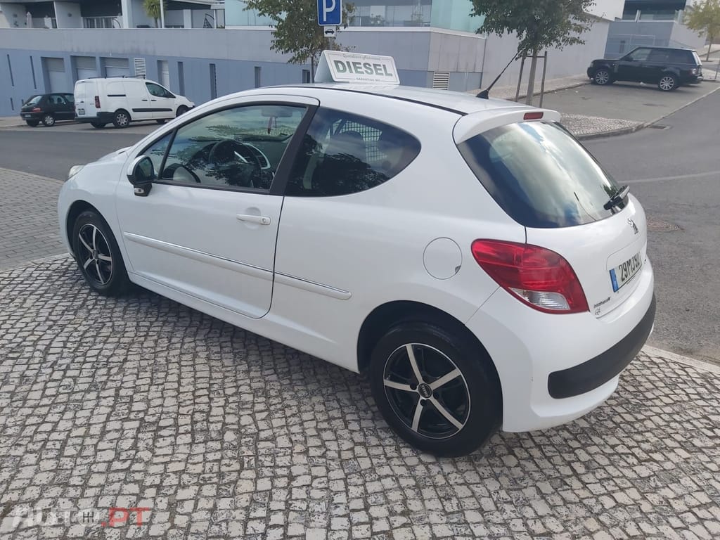 Peugeot 207 1.4 HDI PACK CLIM