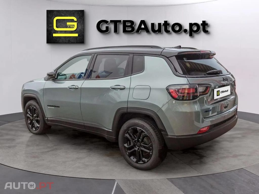 Jeep Compass 1.3 T4-PHEV Upland I.V.A DEDUTÍVEL  