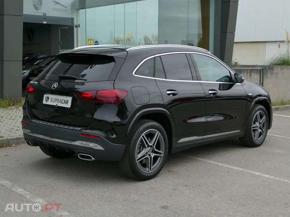 Mercedes-Benz GLA 250 e AMG Line