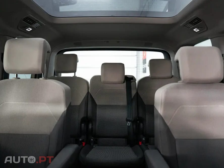 Volkswagen Multivan 1.4 TSI e-Hybrid Life Longa DSG