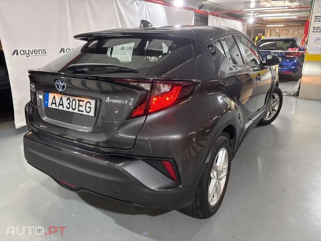 Toyota C-HR 1.8 HSD Comfort
