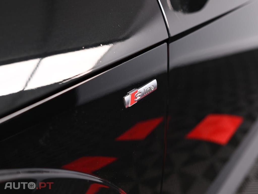 Audi TT 2.0 TFSI quattro S-line S tronic
