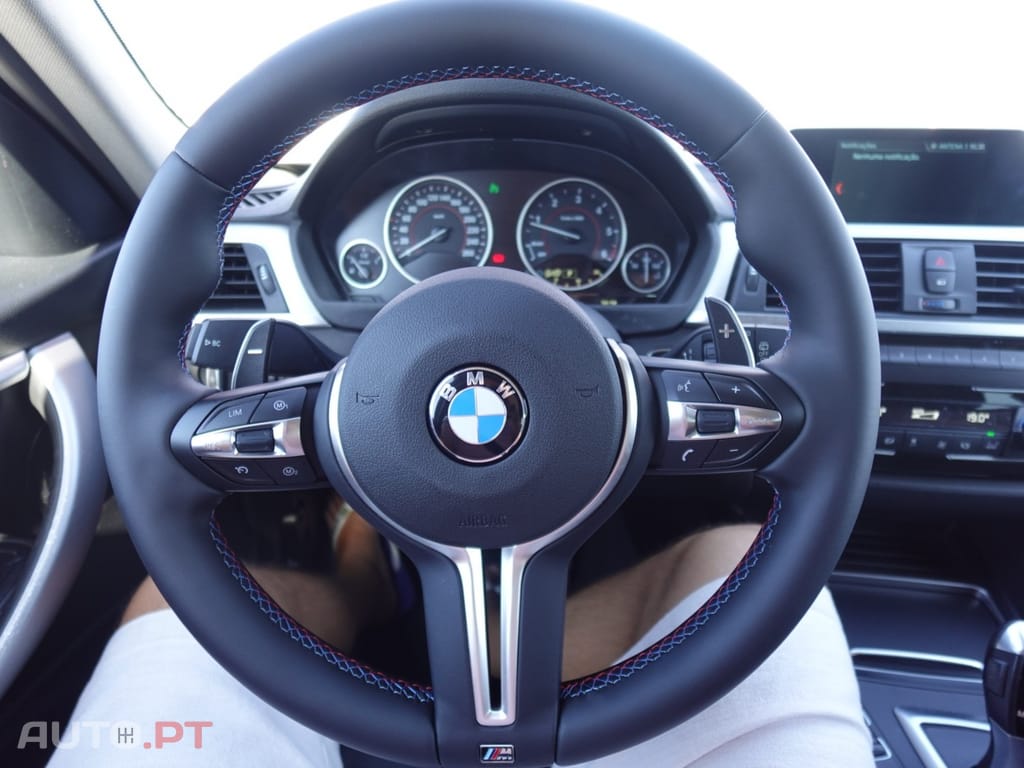 BMW 318 d Line Sport Auto
