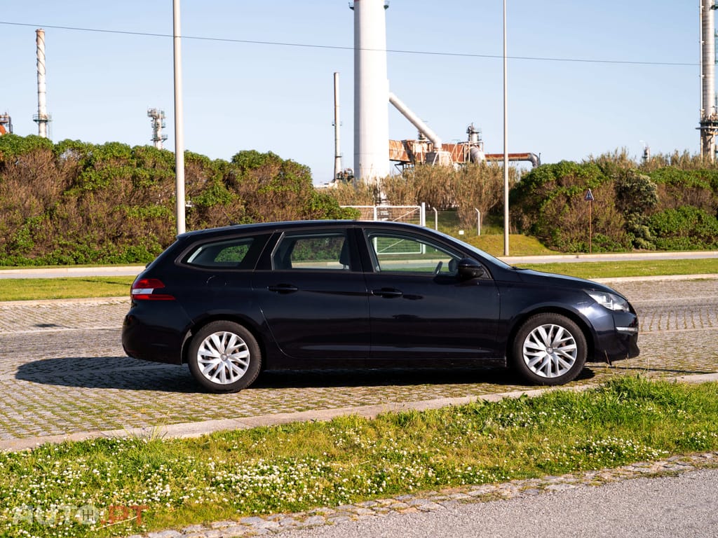 Peugeot 308 SW 1.2