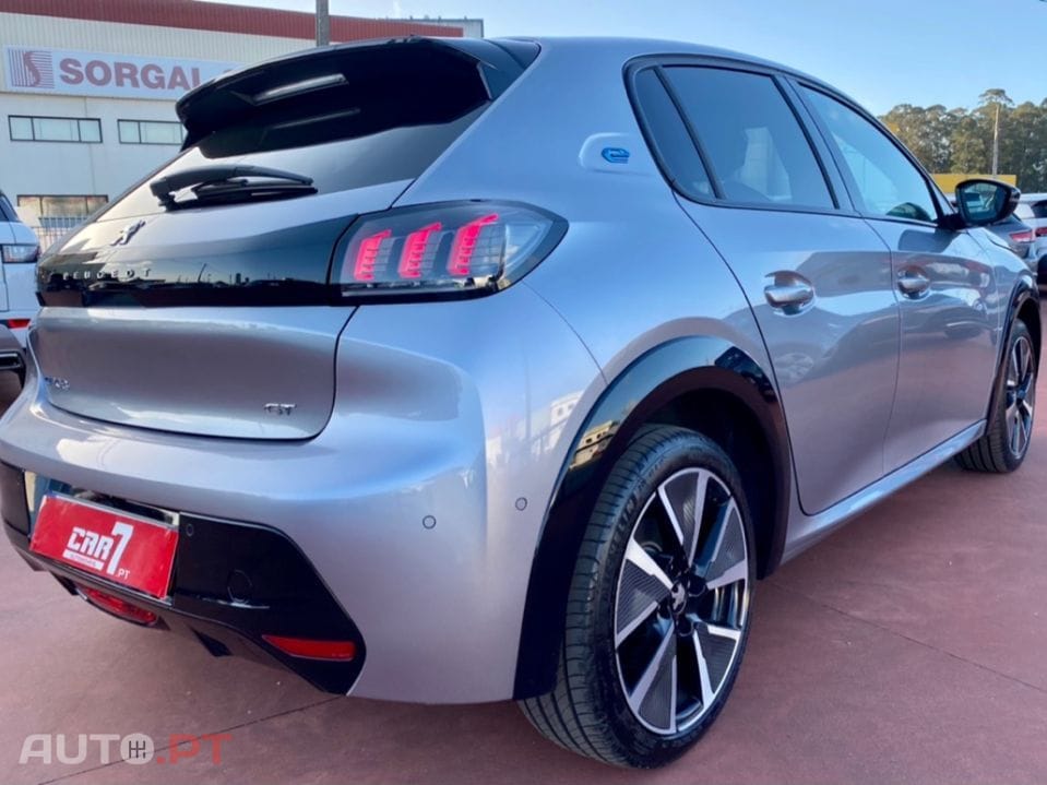 Peugeot E-208 GT Pack