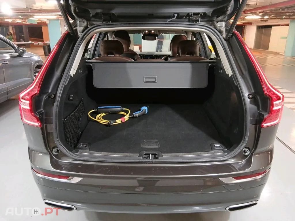 Volvo XC60 2.0 T8 PHEV Inscription AWD