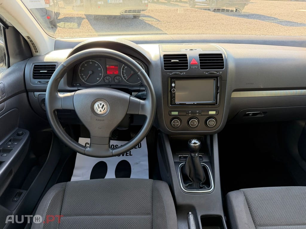 Volkswagen Golf 1.4 FSi Confortline