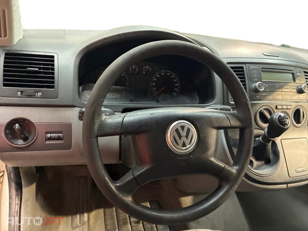 Volkswagen Multivan 2.5 TDi Confort