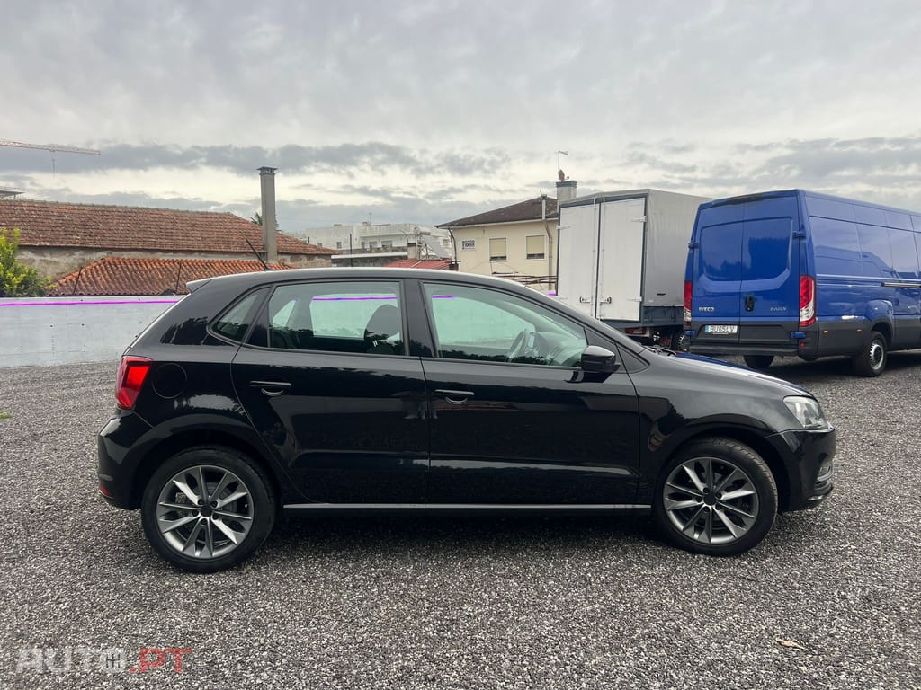Volkswagen Polo 1.0 Confortline