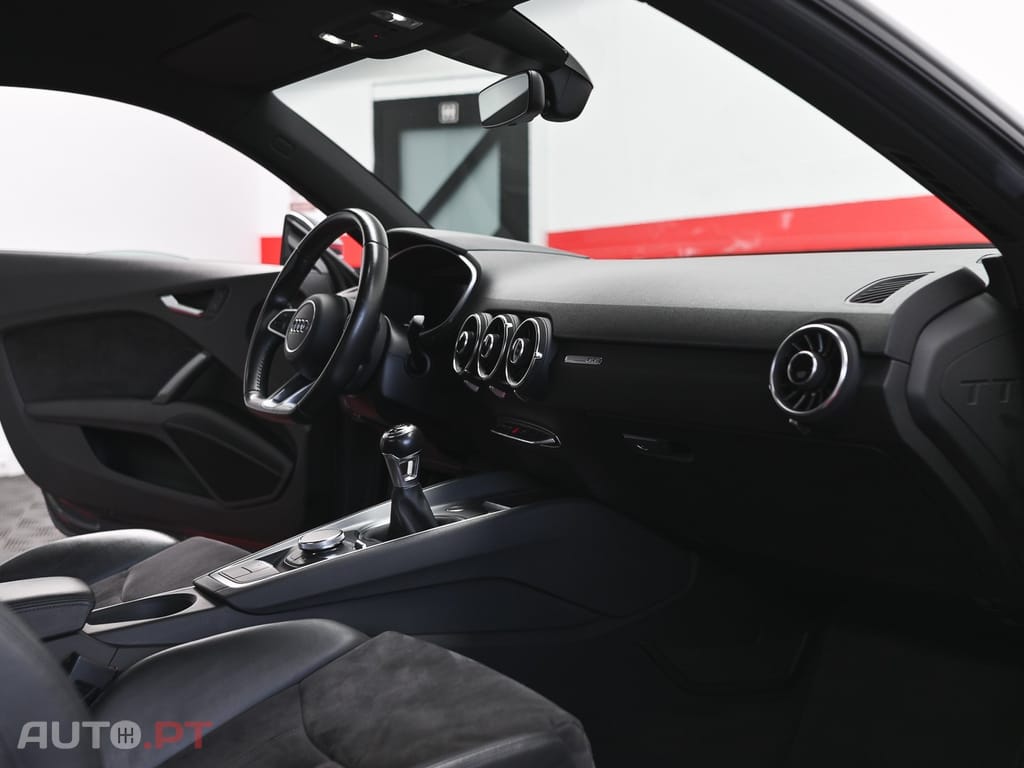Audi TT 2.0 TFSI