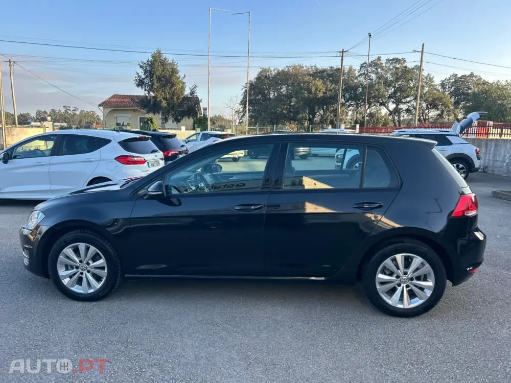 Volkswagen Golf 1.6 TDi Trendline DSG
