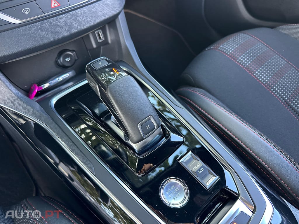 Peugeot 308 1.2 PureTech GT Line EAT8