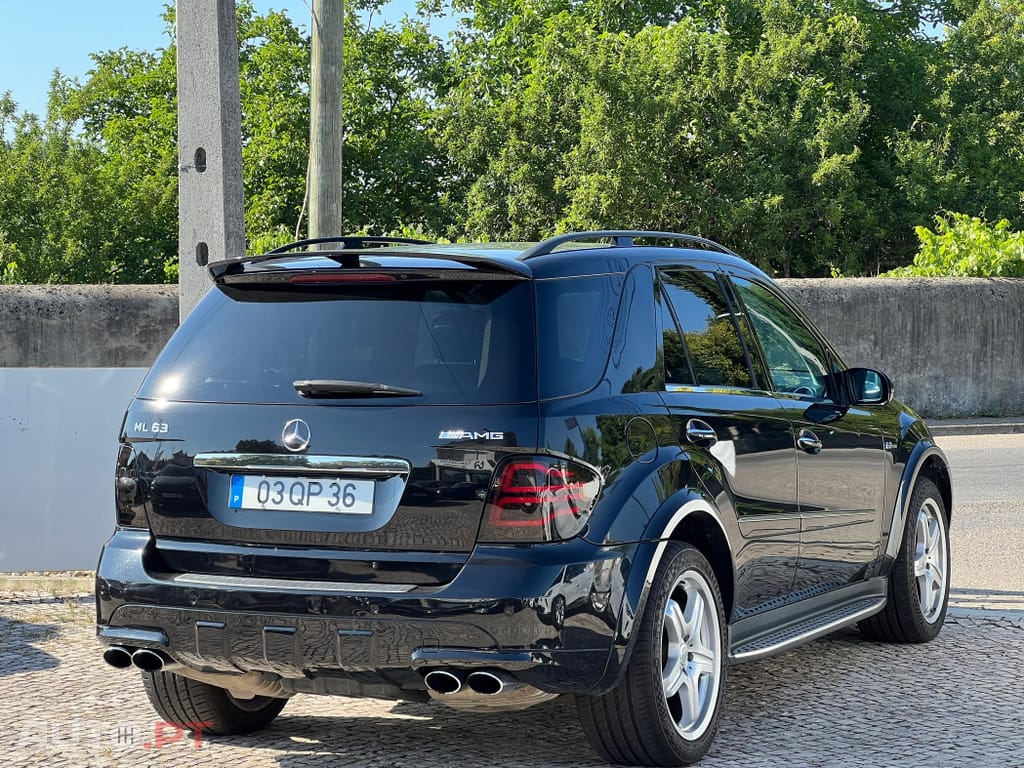 Mercedes-Benz ML 63 AMG Standard