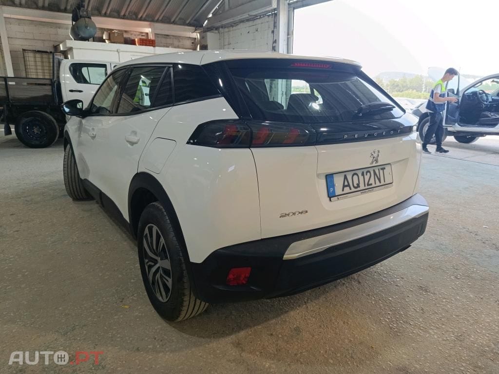 Peugeot 2008 1.2 PureTech Active