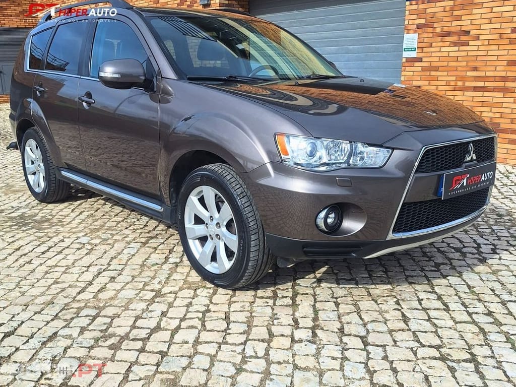 Mitsubishi Outlander 2.2 DI-D Instyle