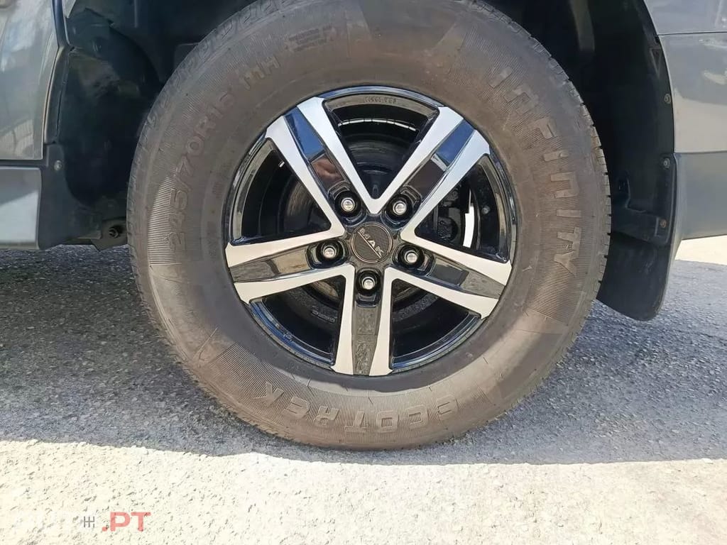 SsangYong Actyon 2WD Crystal