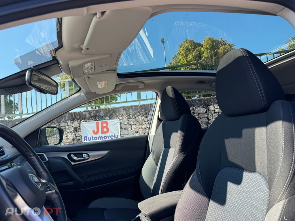 Nissan Qashqai 1.2 DIG-T N-Connecta Xtronic