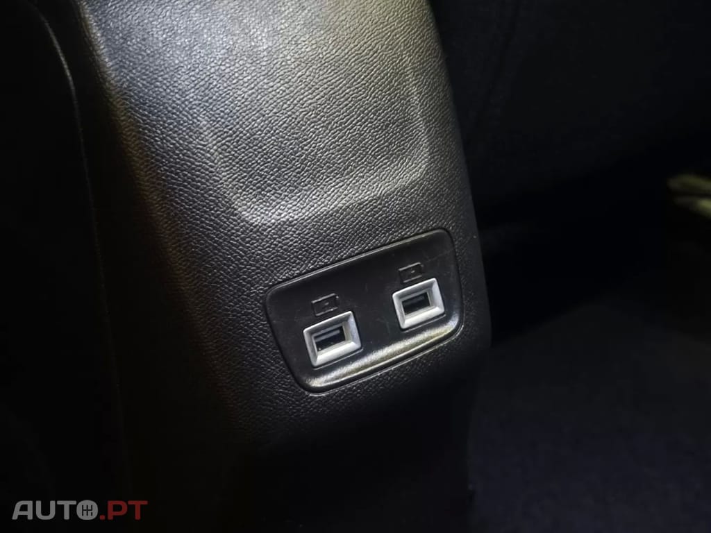 Peugeot 2008 PureTech 130 EAT8 Allure