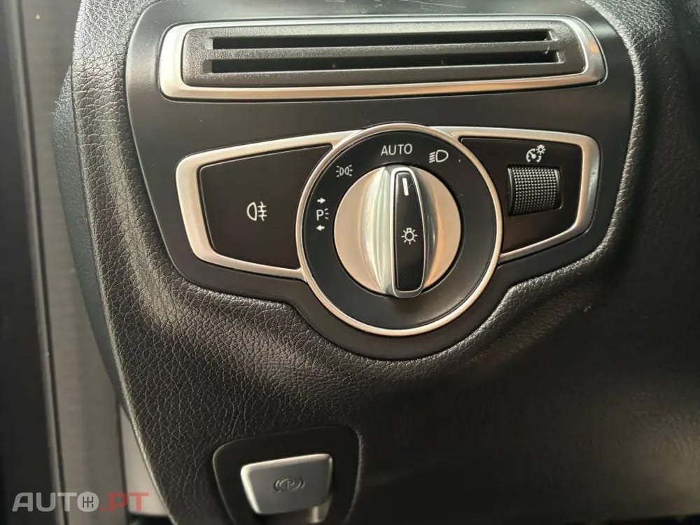 Mercedes-Benz C 300 C300 de hibrido plu-in