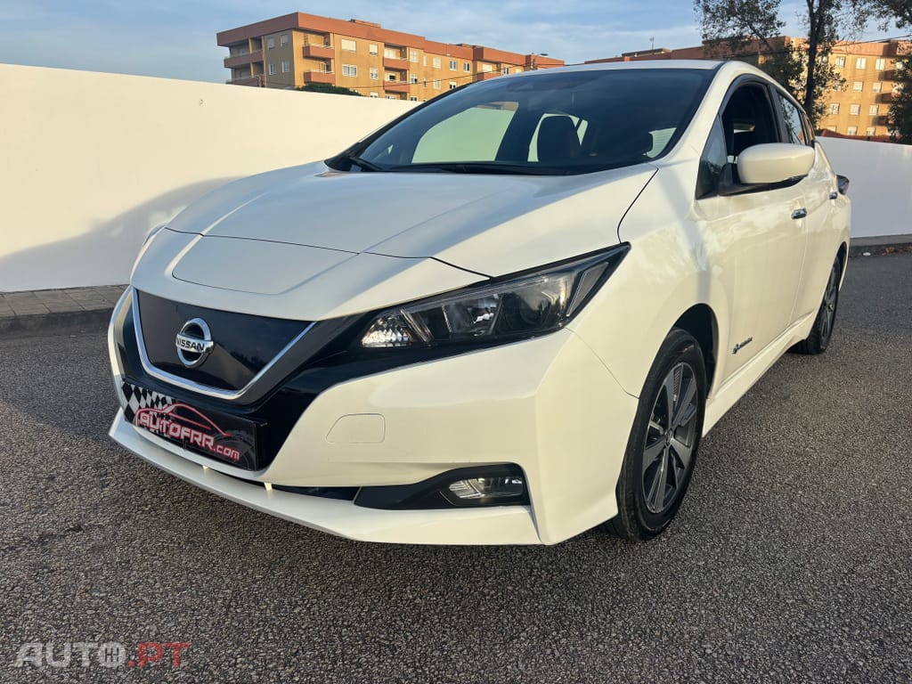 Nissan Leaf Tekna ProPilot Park