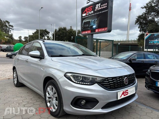 Fiat Tipo 1.3 M-Jet Easy