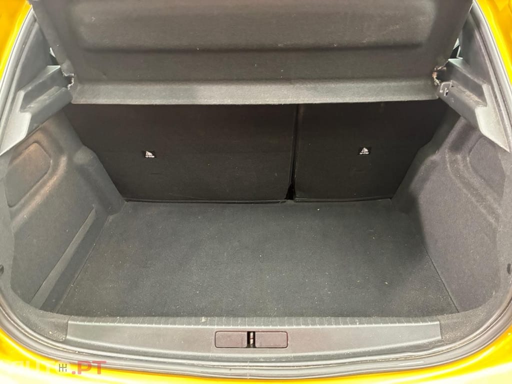 Peugeot E-208 50 kWh Active Pack