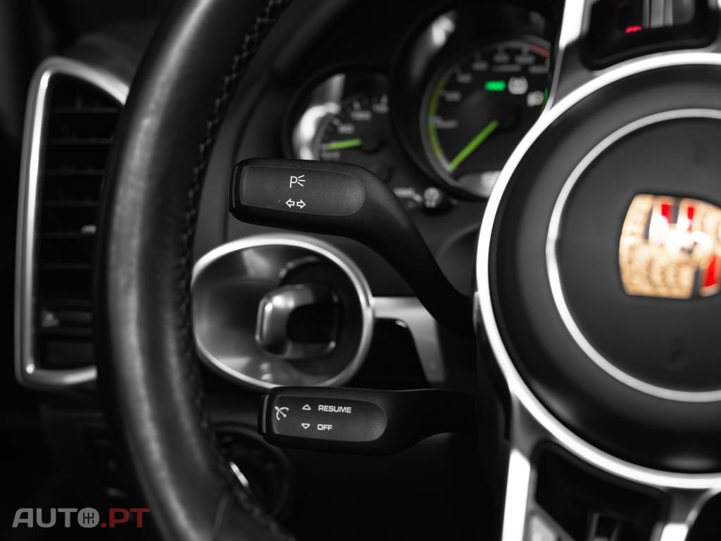 Porsche Cayenne S E-Hybrid