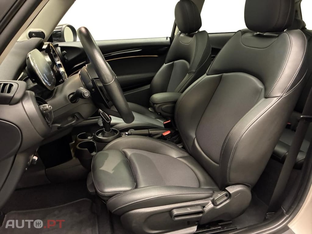 MINI Cooper S Camden Edition Auto