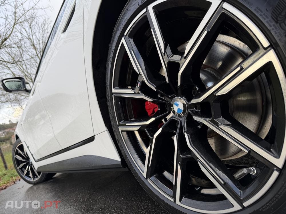 BMW i4 M50 Pack Desportivo M Pro