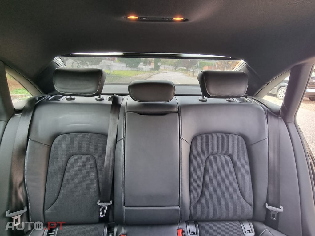 Audi A4 2.0 TDI multitronic S-line
