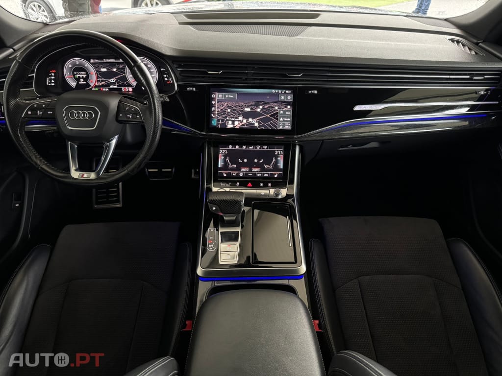 Audi Q8 50 TDI quattro Tiptronic