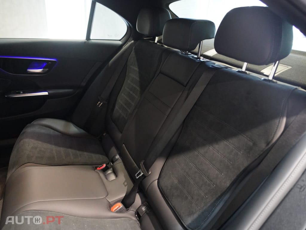 Mercedes-Benz C 300 e AMG Line