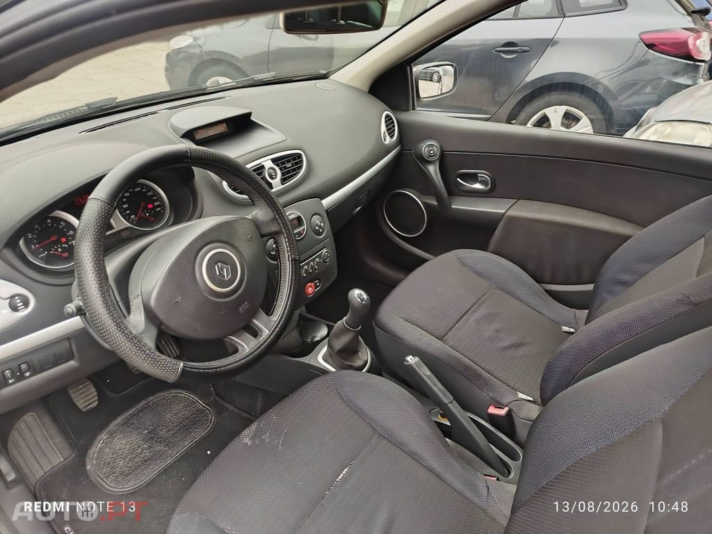 Renault Clio 1.2 16V Confort