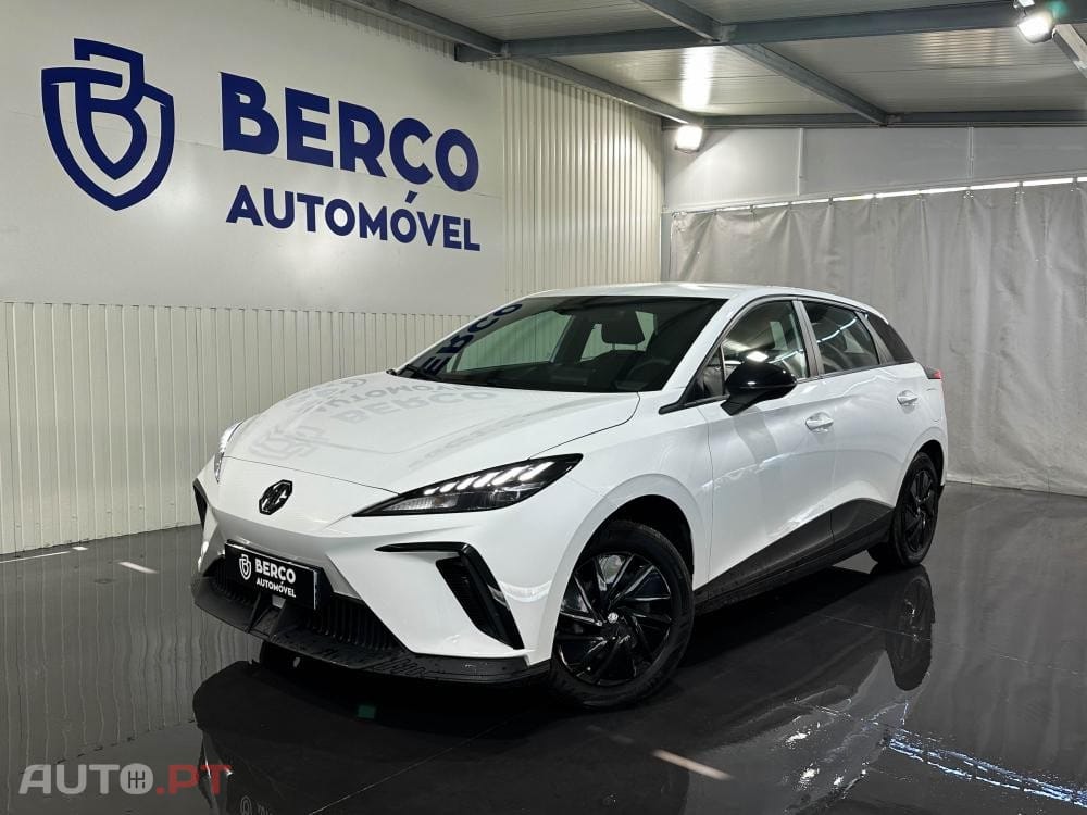 MG MG4 51 kWh Standard