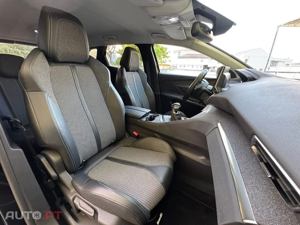 Peugeot 3008 1.5 BlueHDi Allure