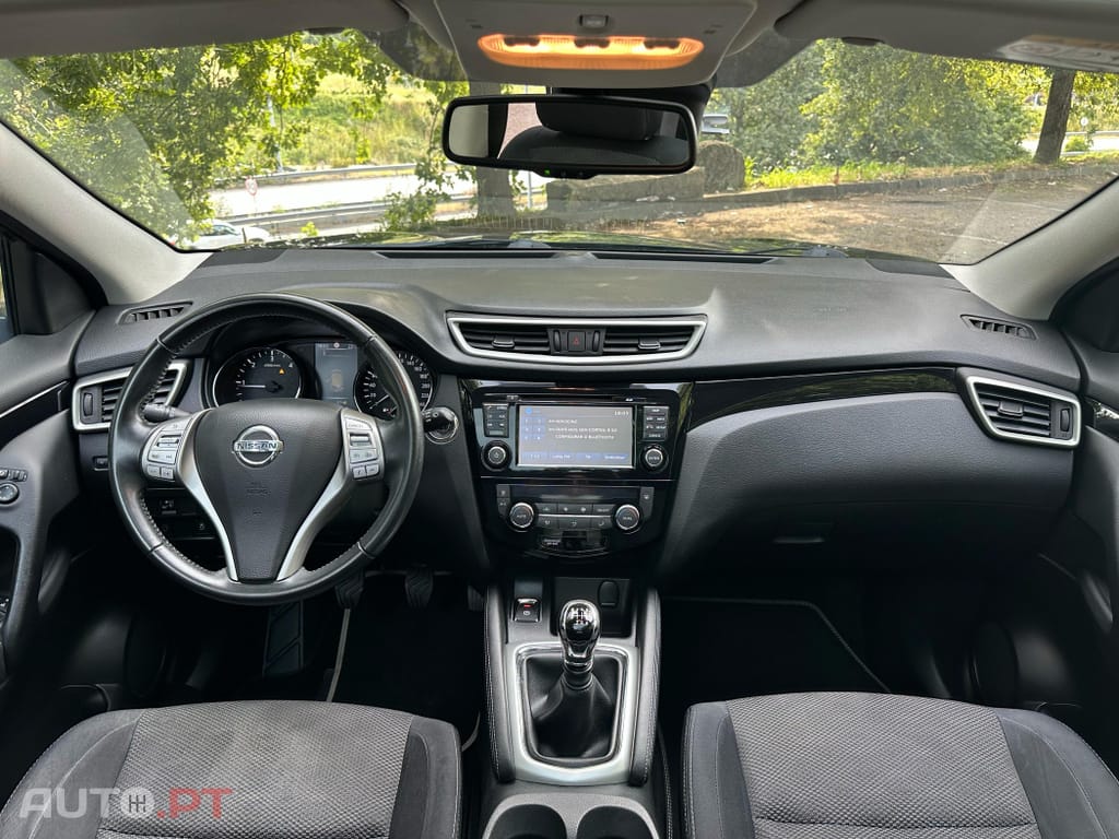 Nissan Qashqai 1.5 dCi N-Connecta 18