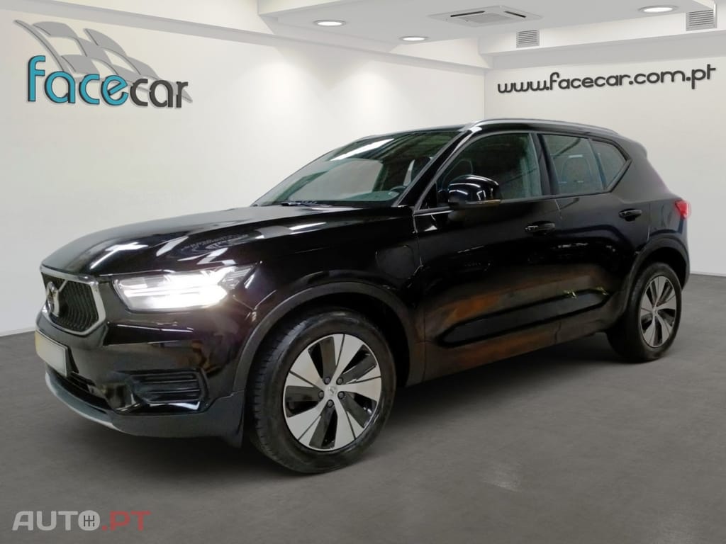 Volvo XC40 1.5 T5 PHEV Momentum Plus