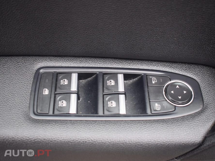 Renault Captur 1.0 TCe Exclusive