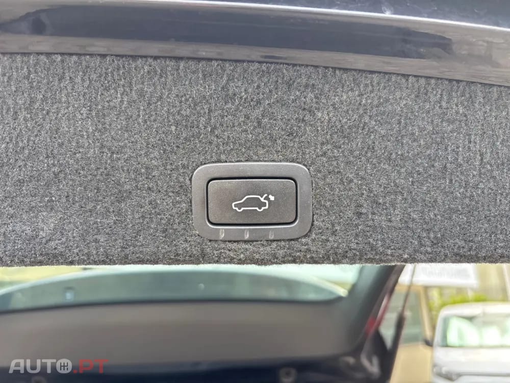 Volvo XC60 2.4 D Drive Momentum